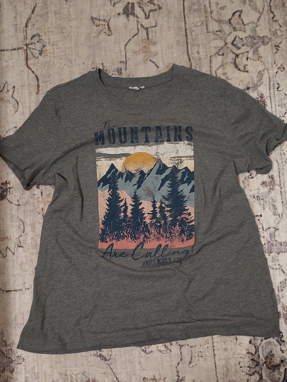 Maurices Gray Graphic 'The Mountains Are Calling' Tee